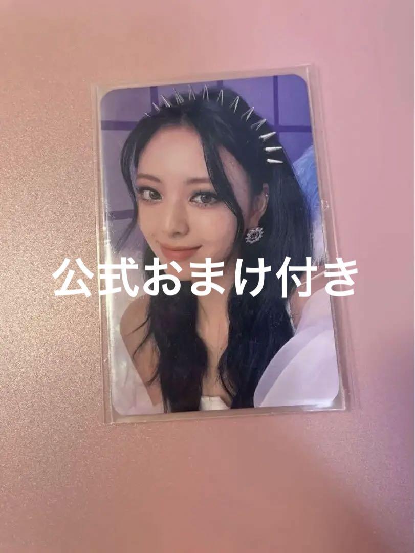 

[USED] ITZY Yuna Trading Card Mecima CRAZY IN LOVE