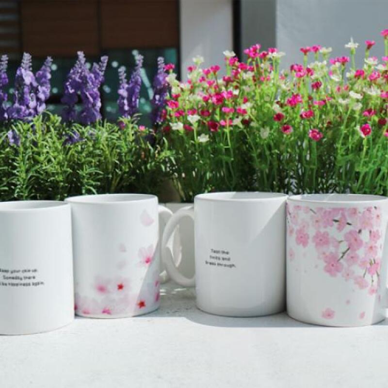 gb748-Design Mug 4p-Fluttered Cherry Blossoms