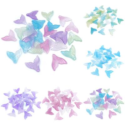 20 Stück DIY Schmuckzubehör Fischschwanz Kreatives Perforiertes Anhängermaterial Doppelfarbig Handgefertigt Modeperlen zur Herstellung von Armbändern und Halsketten Farbverlauf