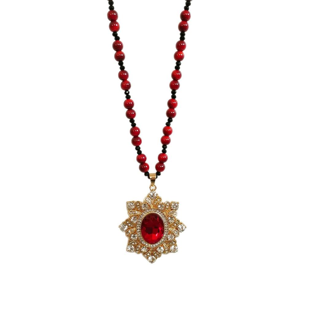 Vintage Red Sweater Necklace - High-End Chinese Style Pendant for Autumn/Winter