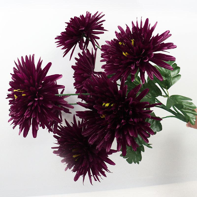 Simulated Flower With 7 Heads Of Flat Chrysanthemums, Decorated With Bundles Of Fake Flowers