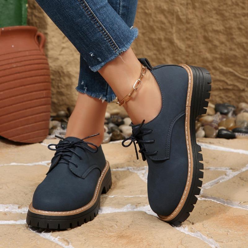 Large-sized Mid-heel Square Single Shoes for Women, Retro Round-toe Lace-up Shoes