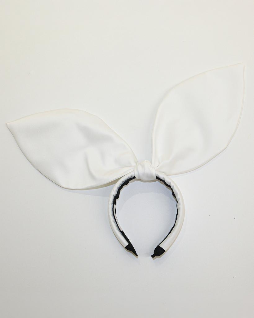 Lovuee Satin Rabbit Hairband White