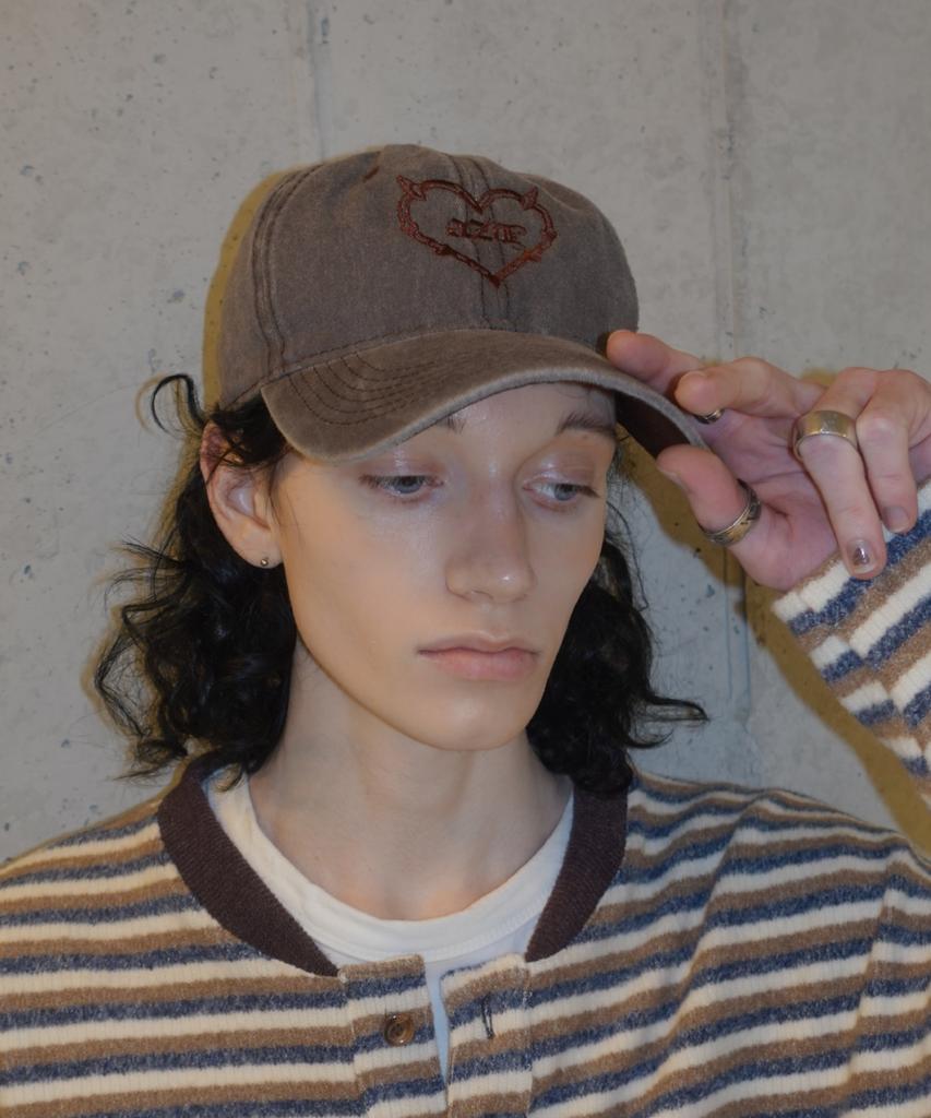AZENDER Devil Heart Washing Cap