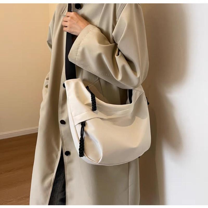 Oxford Cloth Bag Cross-body Women s Fashionable Shoulder Large-capacity Class Commuting Dumpling 37x8x25 покинуть белый