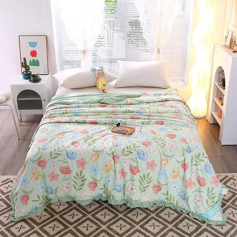 Summer Quilts Thin Air Confitioning Comforter Skin-friendly Home Office Nap Thin Blanket Quilted Bedspreads for Adults Kids