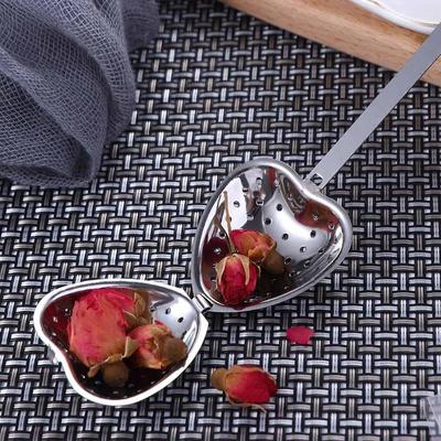 Stainless Steel Tea Infuser,Long Handle Strainers for Loose Leaf Spices Seasonings,Portable Heart Shaped Tea Steeper for Gifts