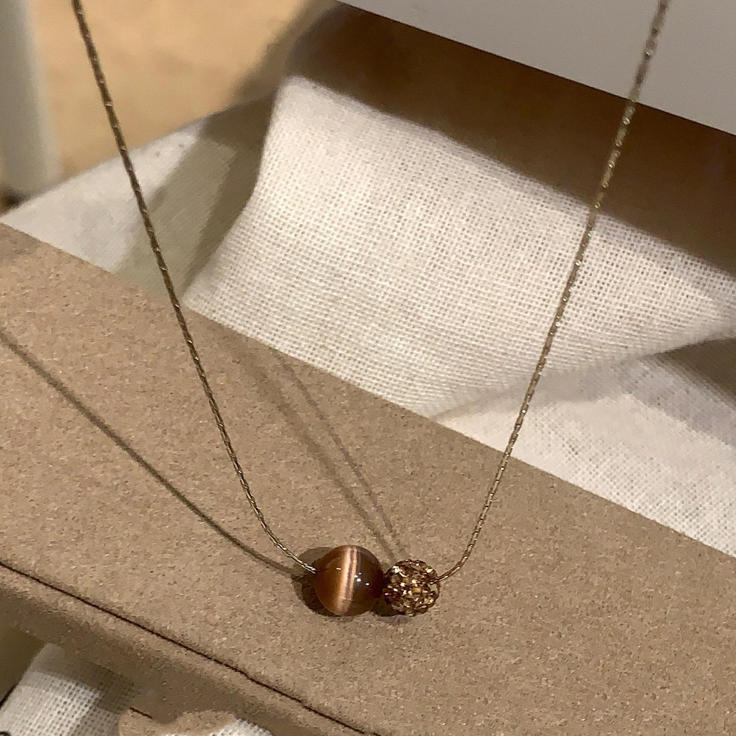 

Retro Brown Pearl Double Layer Necklace for Women Girls Light Luxury Design Stacking Pendant Necklaces Party Jewelry Accessories