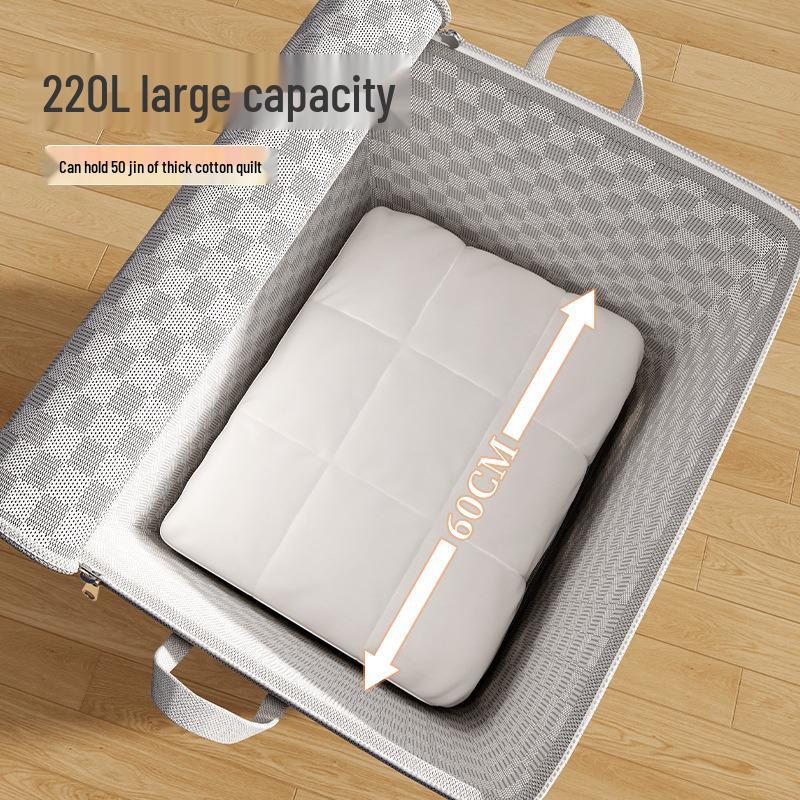 Checkered Quilt & Coat Storage Bag - Large Capacity, Durable & Ideal for Moving and Organization.