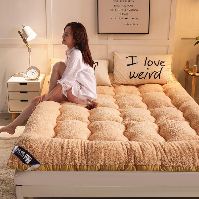 Thickened Warm Lambswool Tatami Mattress - Double, Anti-Slip, Foldable for Dorms