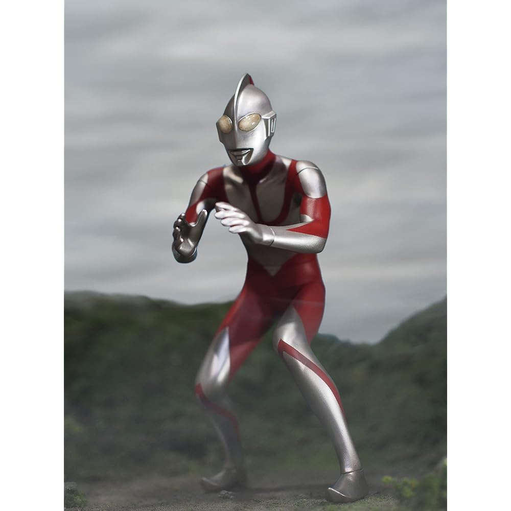 CCP 1/8 Collectible Series Shin Ultraman Ultraman Fighting Pose Ver. with LED Light-Up Gimmick, Approximately 16cm Tall, Pre-painted PVC Soft Vinyl Fi