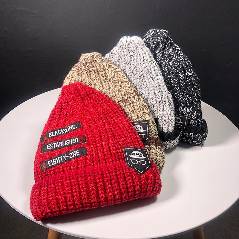 Fashionable Unisex Knitting Cap Hat With Embroidery Label For Hip-hop Enthusiasts