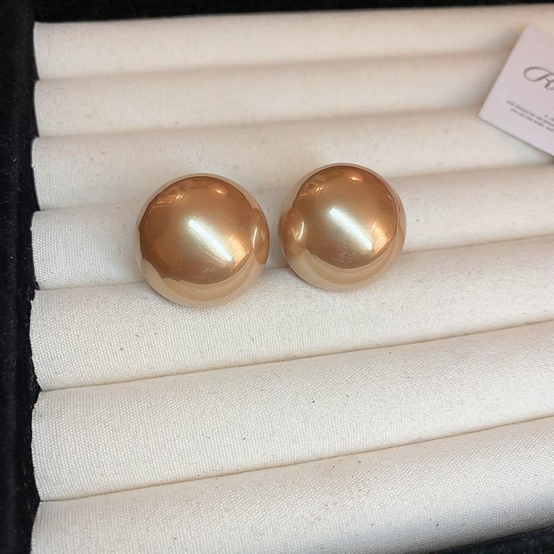 Silver needle imitation shell pearl oversized exaggerated round earrings simple versatile stud earrings niche light luxury earrings
