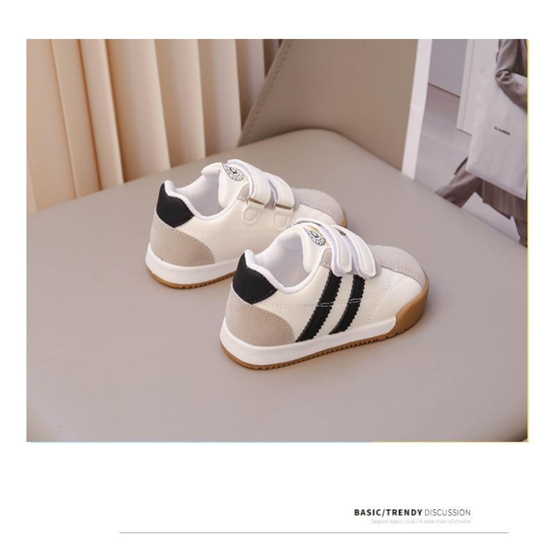 Kinder Freizeitschuhe Frühling und Herbst neue Kleinkindschuhe Jungen Baby weiche Sohle rutschfest Forrest Gump Schuhe Jungen weiße Schuhe Trend