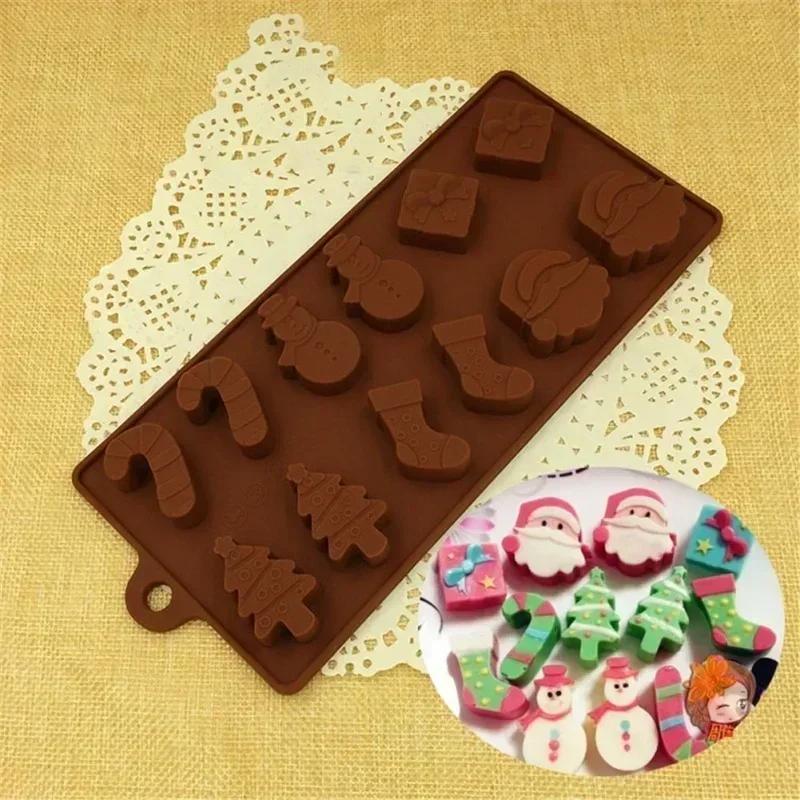 Festival Christmas Handmade Molds Tree Snowman Socks Cake Chocolate Molds Ice Cube Tray Baking Accessories Tools Home Bakeware