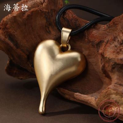 New Dumb Gold Love Leather Rope Long Pendant, Women's Simple High-end Heart-shaped Black Leather Rope Long Necklace