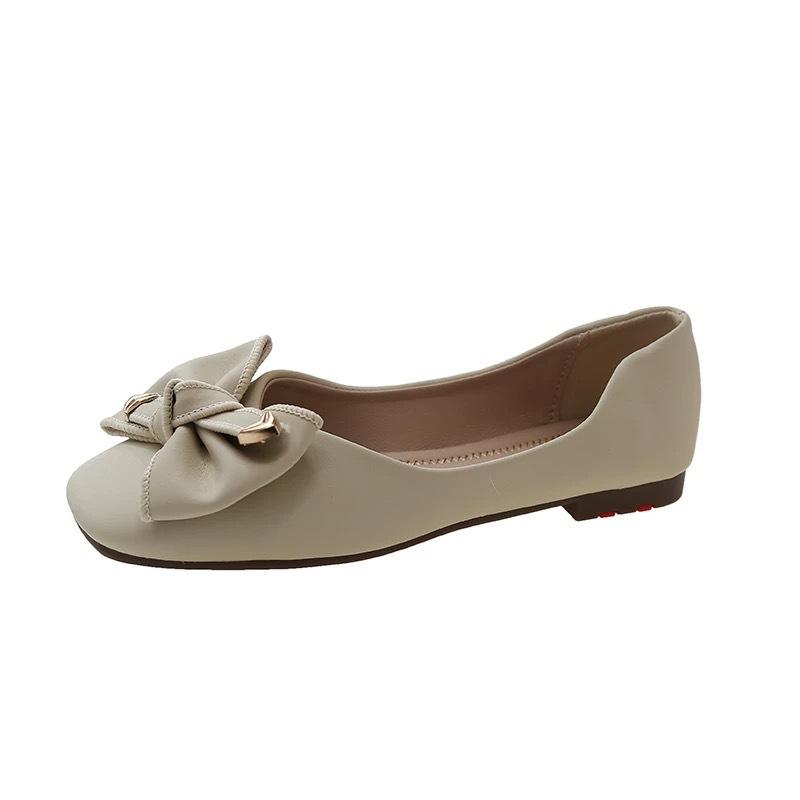 Flat-soled Single Shoes Women's 2025 New Spring and Autumn One-pedal Soft-soled Versatile Non-slip Ladyshoes Korean Version of Temperament Doudou Sho