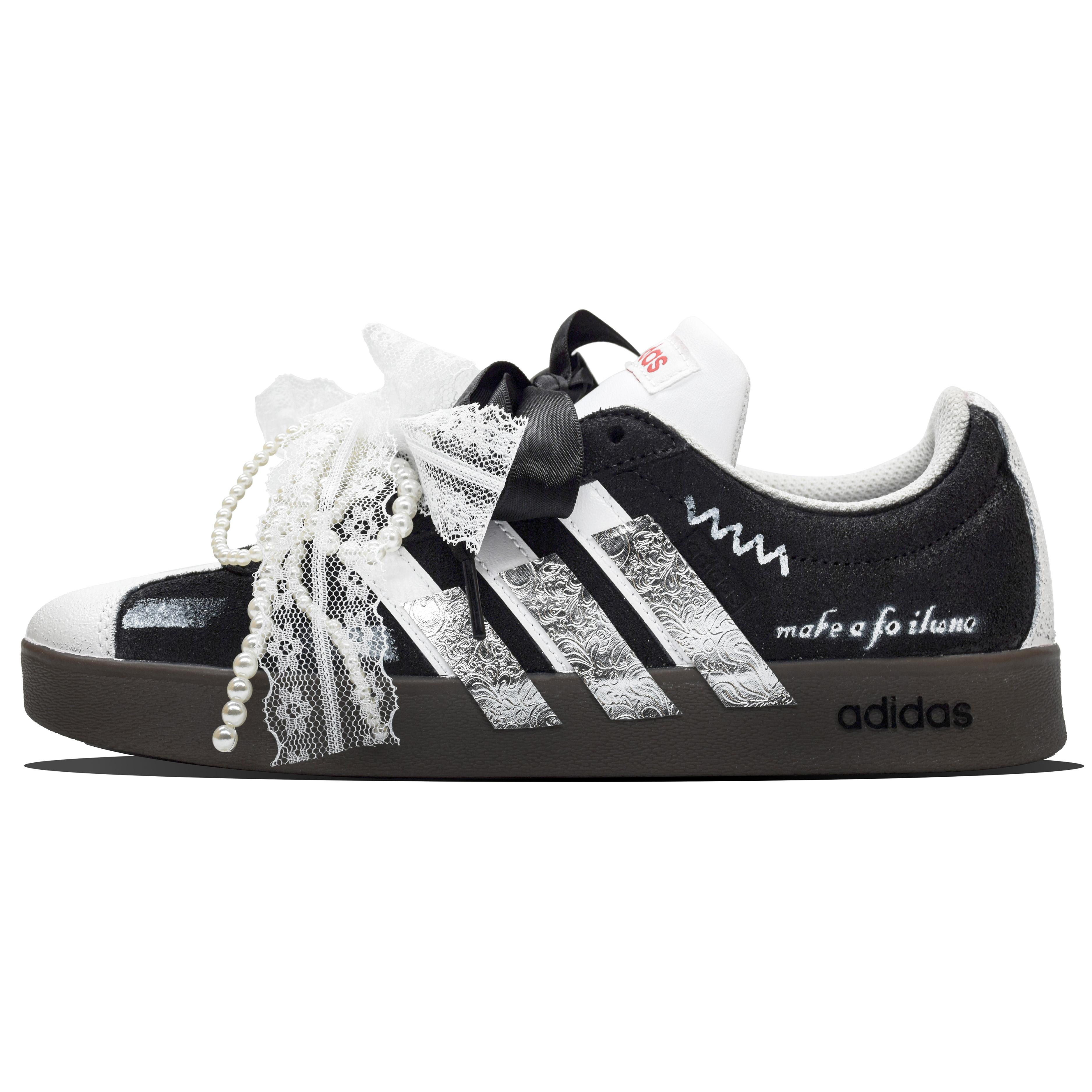 

Adidas VL COURT 2.0 Udumbara Island Craft, Miao Yin Xuan Ying Wear resistant And Lightweight Low top Skateboard Shoes HQ1802(Team164-) 40⅔