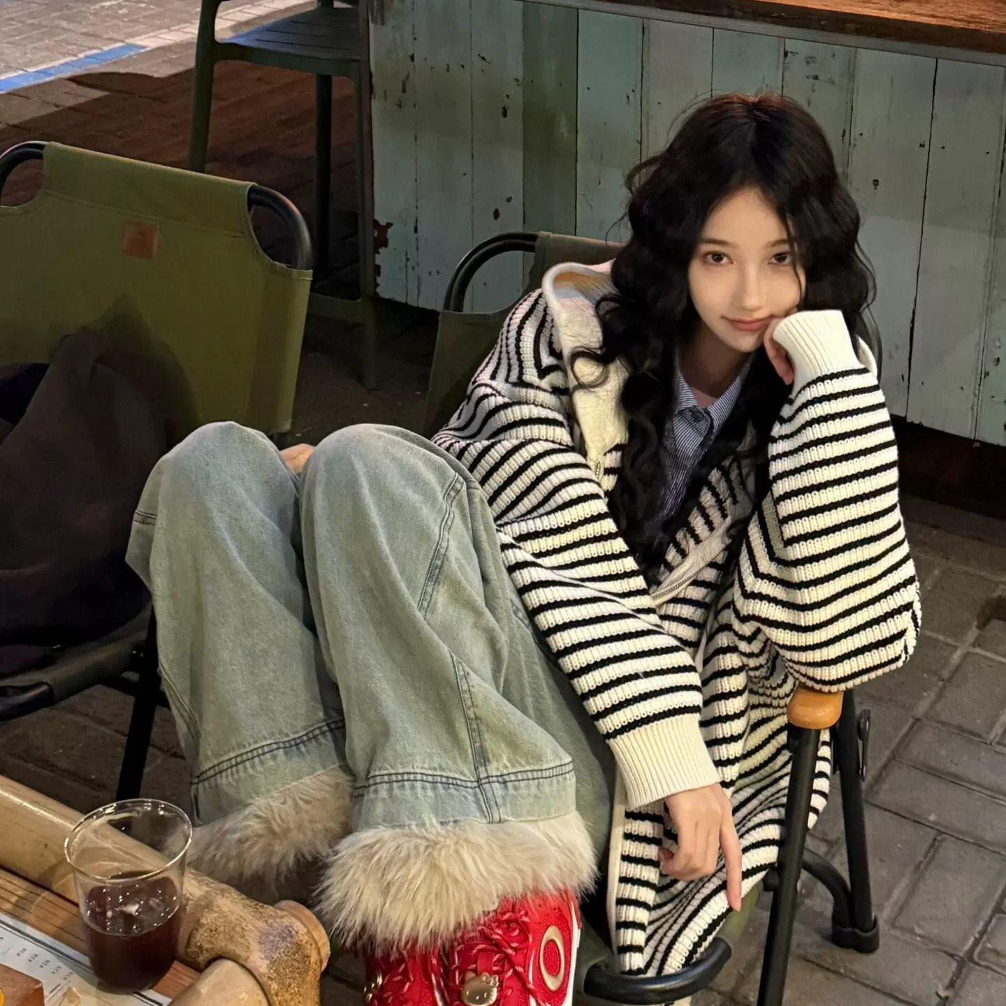 

Apricot Striped Knit Hooded Cardigan - Autumn Korean Style Loose Sweater Coat XL (115-125 jin)