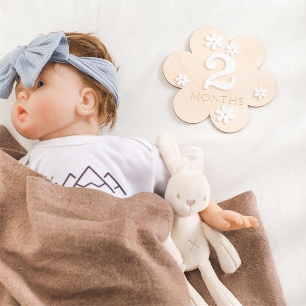 Wooden Newborn Growth Commemorative Card Infant Birth Month Recording Card  Photography Accessories