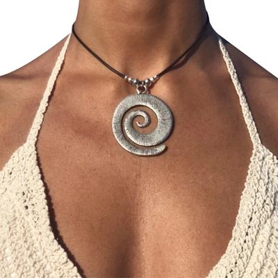 Wakacje na plaży Naszyjnik z zawieszką muszlą Ślimakową Wisiorek Vintage Symbol Spirali Styl Bohemian Etniczny Kreatywny-Woskowany Sznurek-Biżuteria