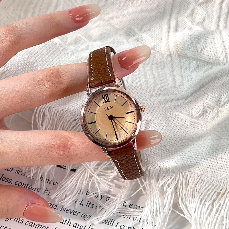 Retro Simple Women'S Watch Exquisite Small Belt Student Watch High Sense Versatile Women'S Quartz Watch
