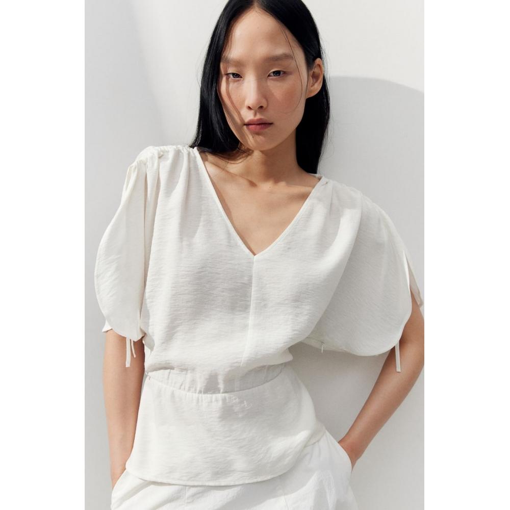 

Блузка HM с кулиской, белая