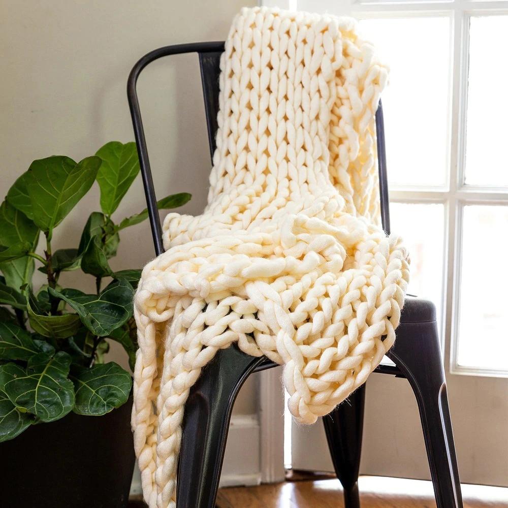 Luxury Seamless Yarn-filled Cotton Gravity Blanket Comfortable Handmade Thick-thread Acrylic Gravity Blanket Sofa Carpet Blanket