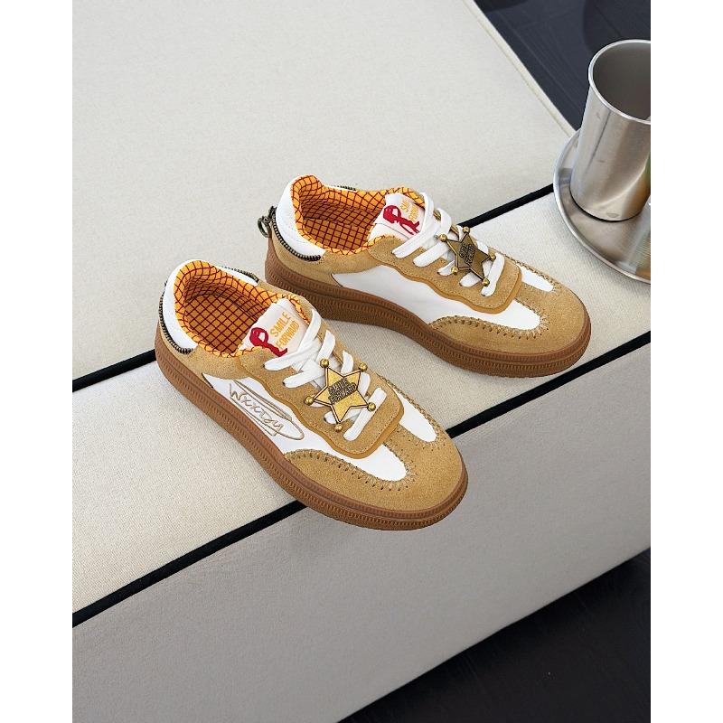 

2 Spring new star badge leather women s casual lace-up board shoes sneakers running shoes 40
