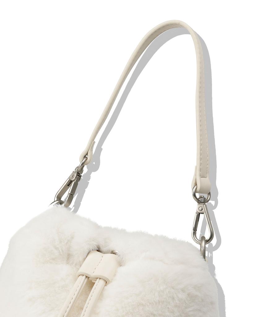 Cgp Fluffy Bucket Bag_Cream