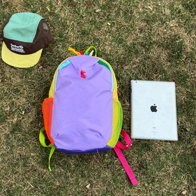 Schoolbag lightweight outdoor hiking backpack for men and women, 1011 new color-block dopamine portable short trip backpack