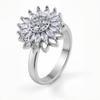 Anello da Donna Rotante Regolabile con Zircone Girasole: Moda Elegante di Lusso Leggero