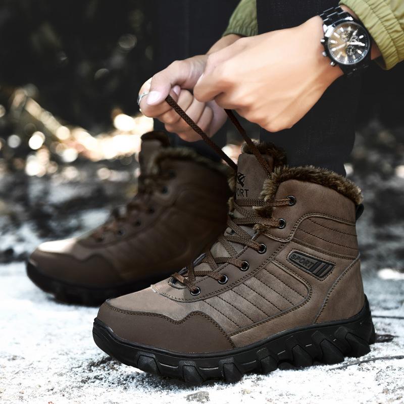 Cold-resistant sub-zero Russian travel equipment Snow boots Winter non-slip and anti-thickened thermal shoes Cotton boots Black