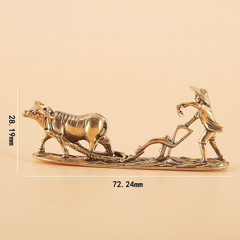 1 Piece Vintage Home Ornament Collection Of Tea Pet Brass Carving Handholds Metal Crafts Old Farmer And Cow Living Room Decor