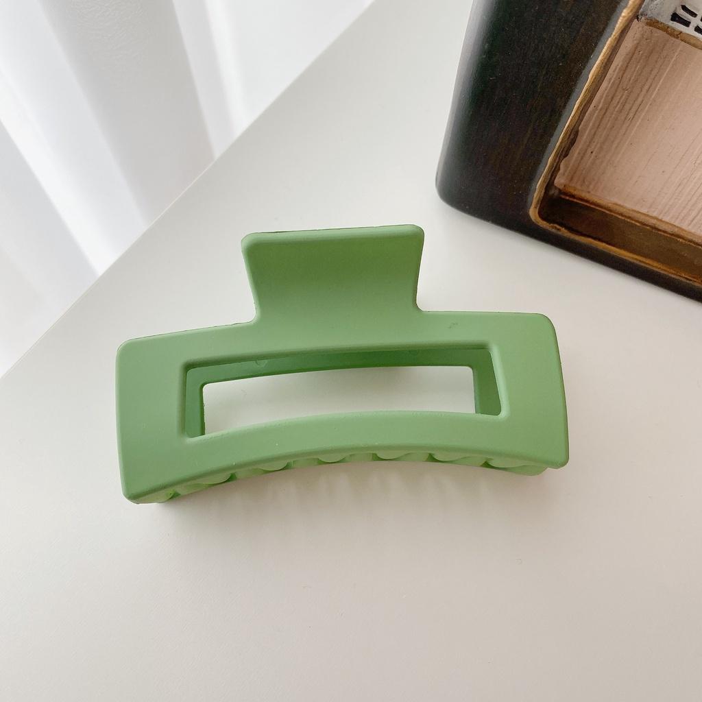 Wholesale Resin Hair Clip Trendy Geometric Design 8.5cm Size