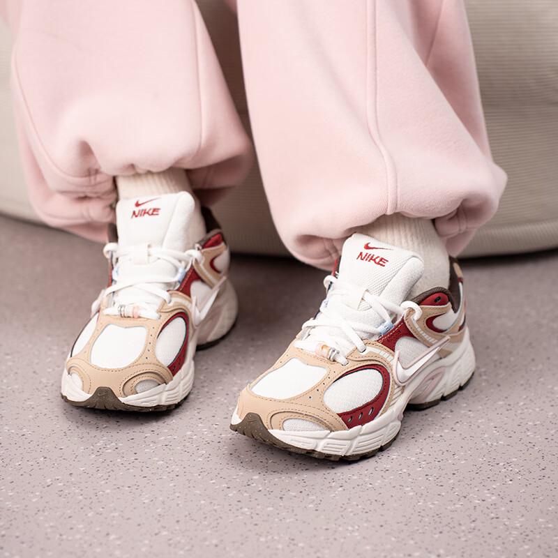 Nike V5 Casual Sport Shoes US 6