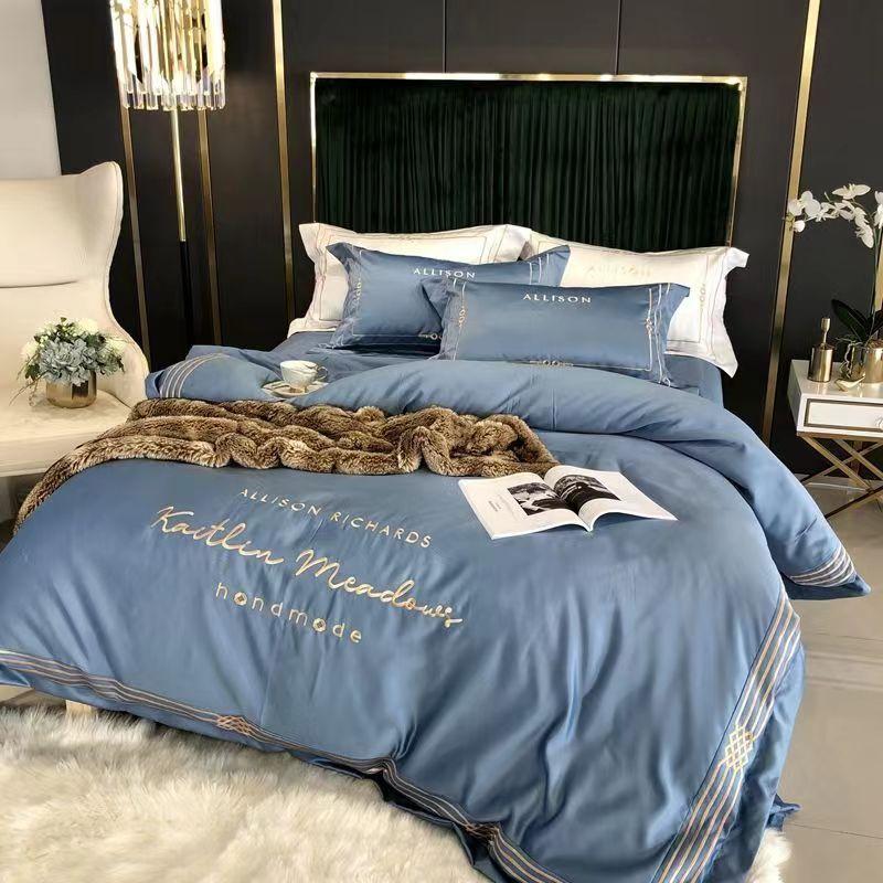 

Королевский размер/Королевский размер/Полноразмерный лист Пододеяльник Наволочка Толстый хлопок Спальня Отель Бизнес Вышивка Простое постельное белье Высокое качество queen4pc1.8m