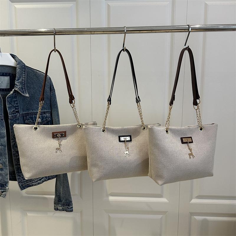 Retro Commuter Texture Chain Shoulder Bag Women's New Versatile, Fashionable Underarm Bag Tote Bag Women