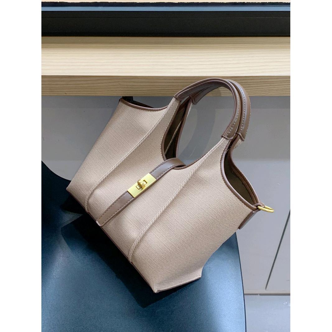 

Women S Vegetable Basket Standard Cloth Bag Large Capacity Niche Design Pu Sub-Mother Bucket Bag Premium Durable