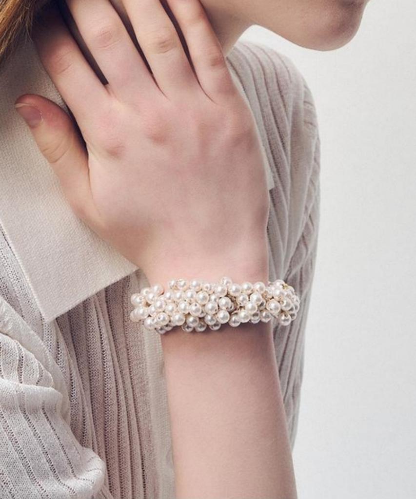 Dana Burton Maeve Pearl Volume Hair Tie