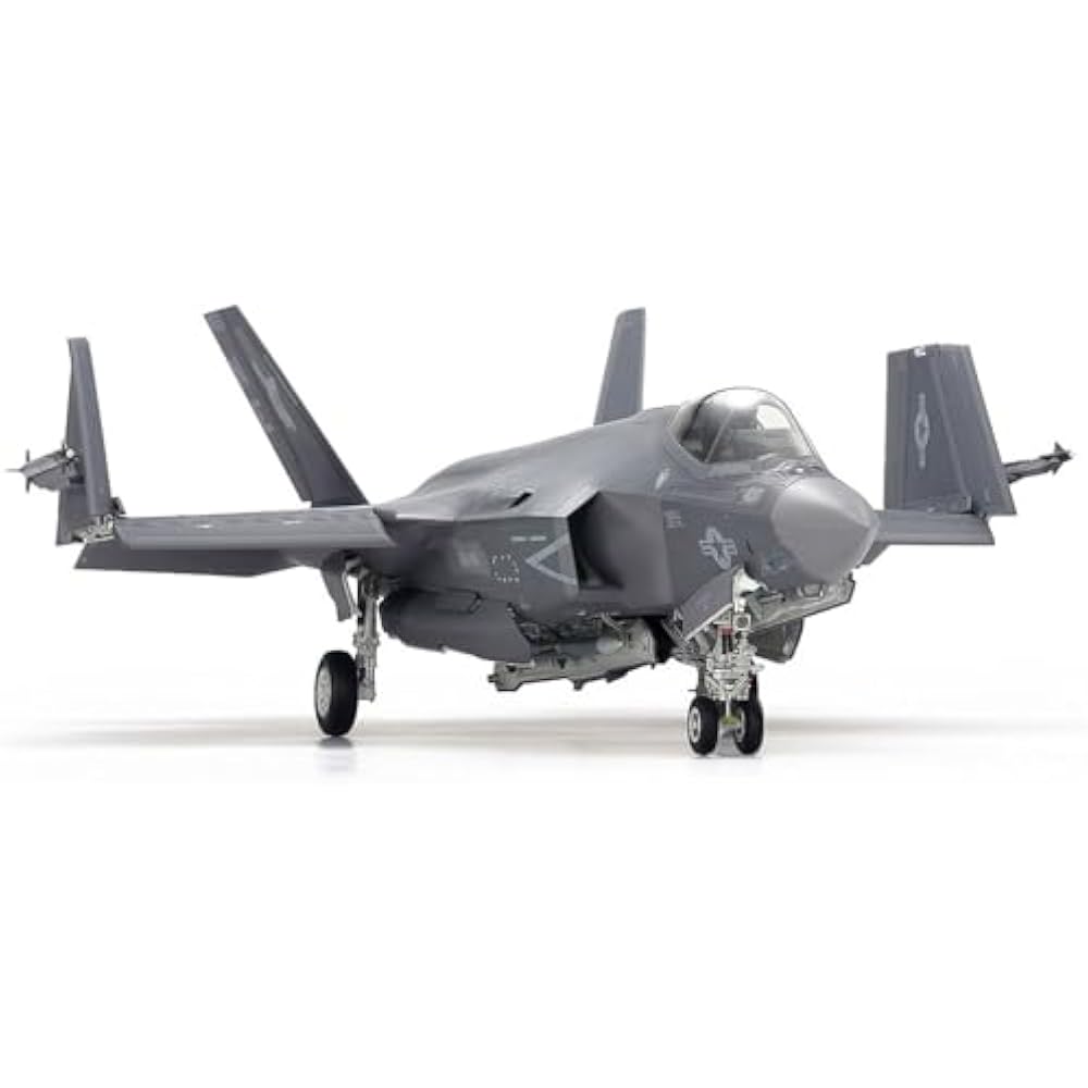 Tamiya (TAMIYA) 1/48 Masterpiece Series No. 127 Lockheed Martin F-35C Lightning II Plastic Model ...