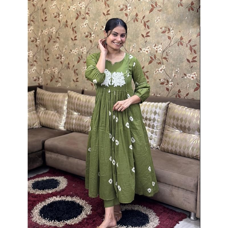 Gosriki Women' Rayon Blend Anarkali Printed Kurta With Pant (Anveshi MethiVks01Gs Green Small)
