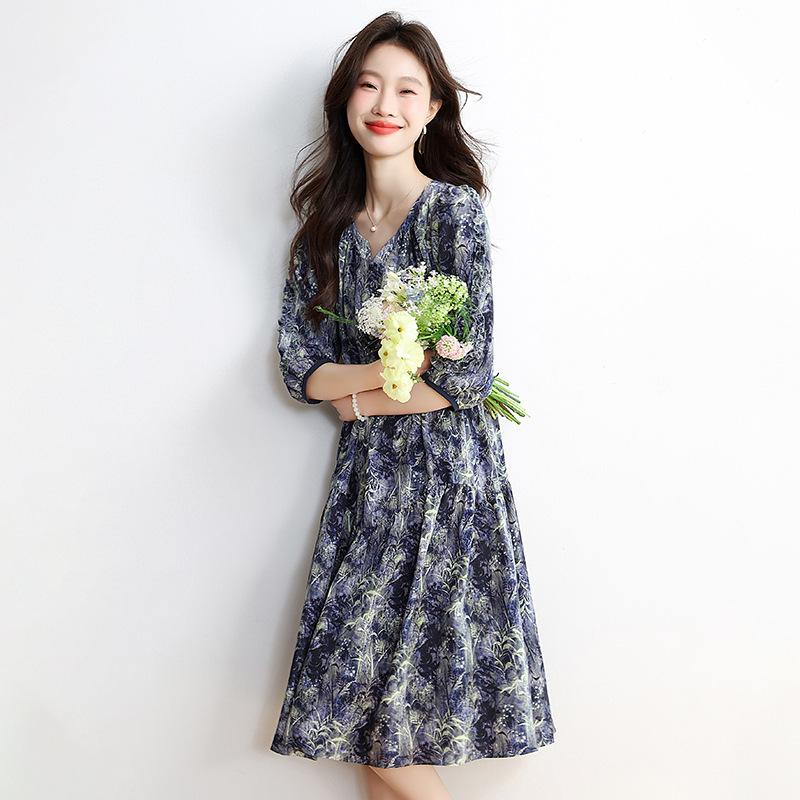 Loose belly-covering dress for women's new  design, thin middle-aged thin floral dress