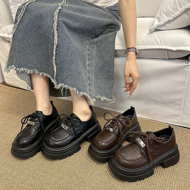 Retro Brown Small Leather Shoes Women's Summer 2025 New Lace-up Platform Versatile Single Shoes British Style Loafers Women