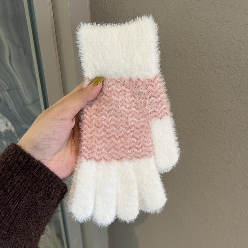 Simple striped knitted plush gloves for women, cold protection and warmth in winter, versatile outdoor cycling, dew fingers