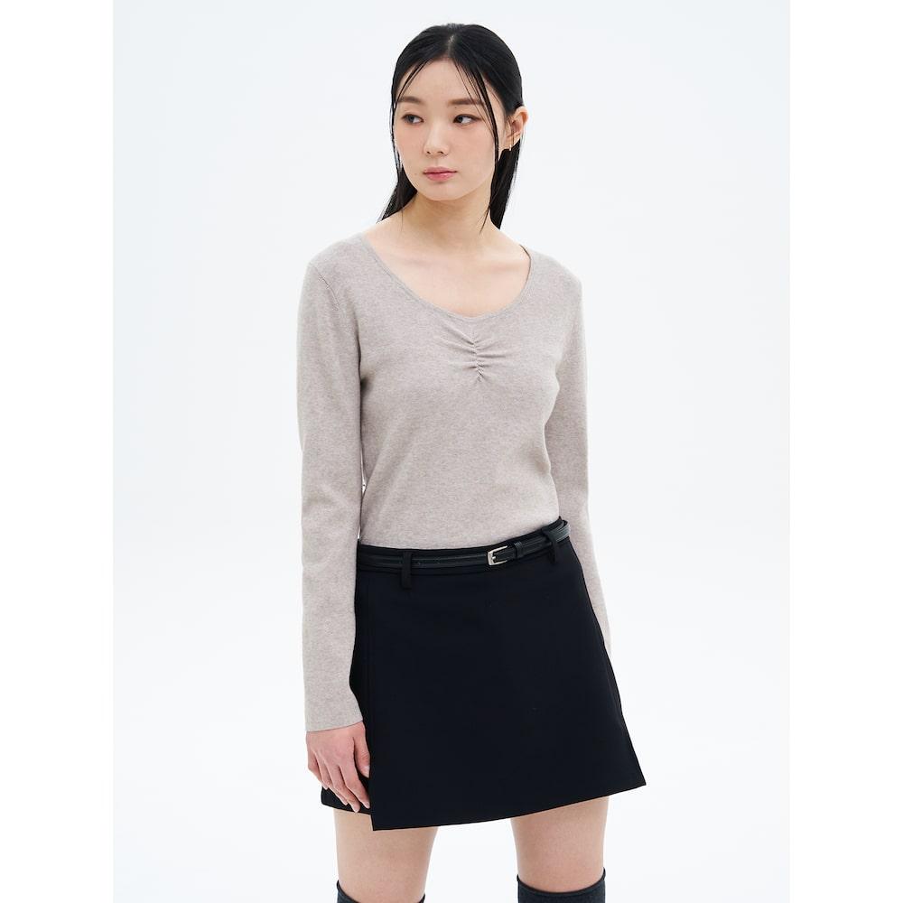 8Seconds Feminine Scoop Neck Front Shirred Pullover Beige Beige/S