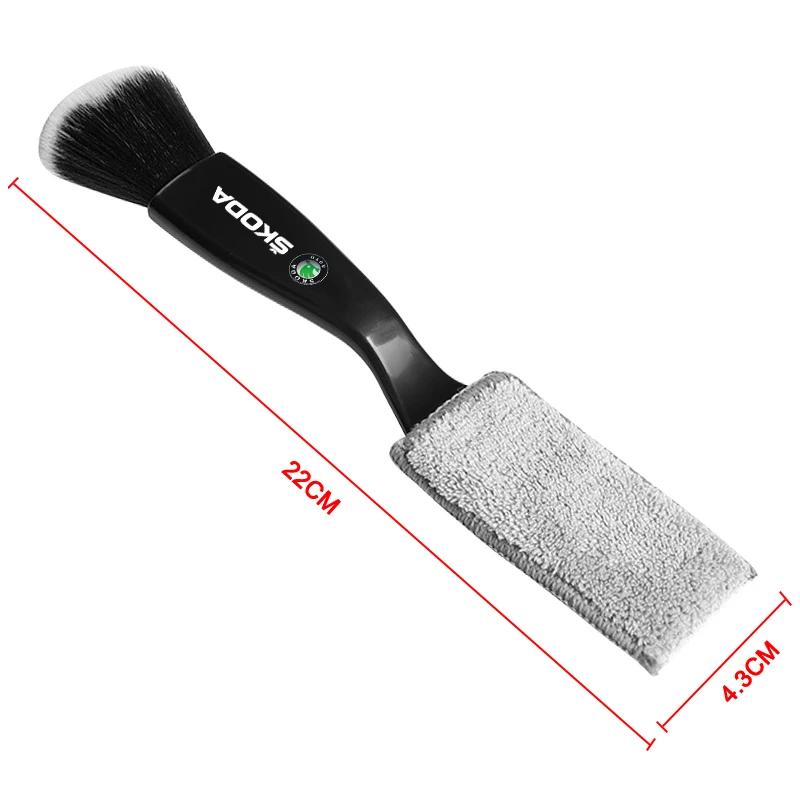 Car Interior Cleaning Soft Brush Tool Dust Remover Emblem For Skoda Fabia Superb Yeti Octavia Kodiaq Mk3 A4 A6 Auto Accessories ZJ9