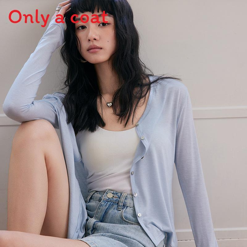 Solid Color Knit Sweater For Women With Button Closure For Spring Casual Wear