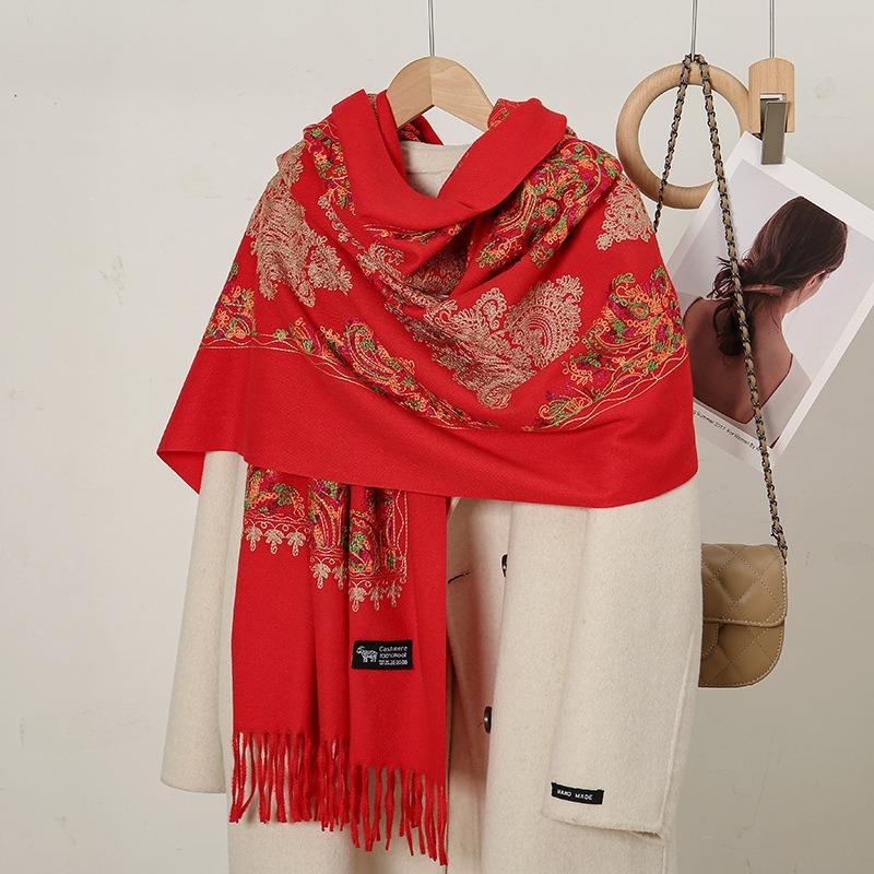Autumn and Winter New Diamond-shaped Embroidered Imitation Cashmere Scarf Women's Popular Thickened Warm Fringed Shawl