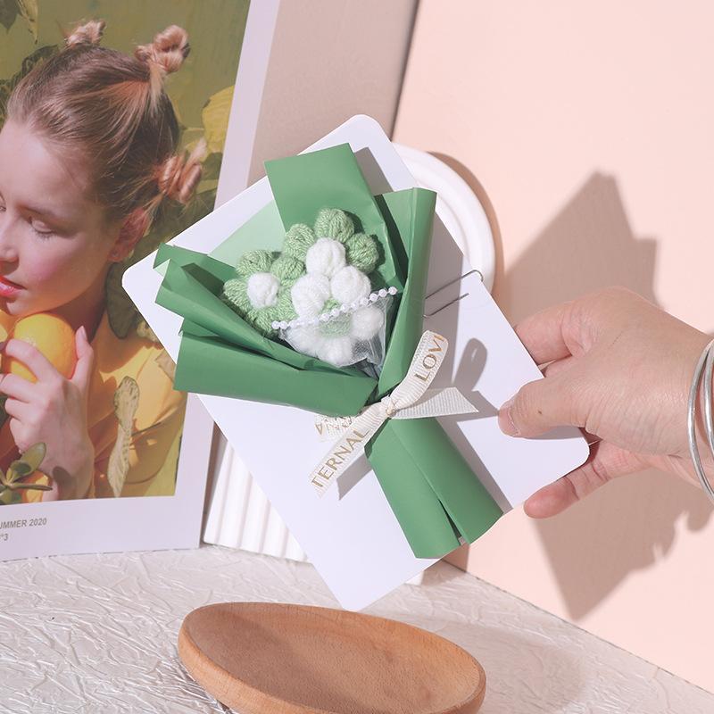 Creative Three-dimensional Flower Bouquets, Greeting Cards, Handmade Cream Puffs, Valentine's Day Knitted Flower Bouquets